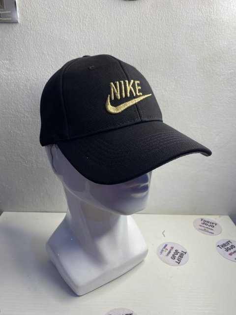 Caps
